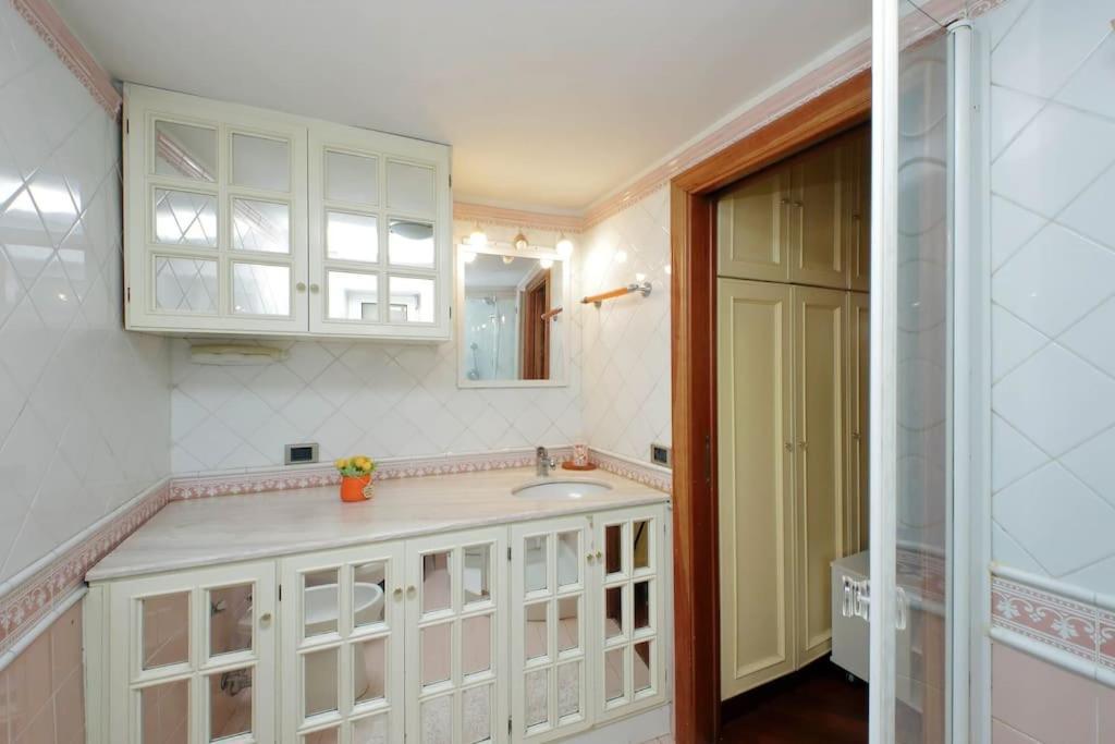 3V Luxury Apartment By Hili โรม ภายนอก รูปภาพ